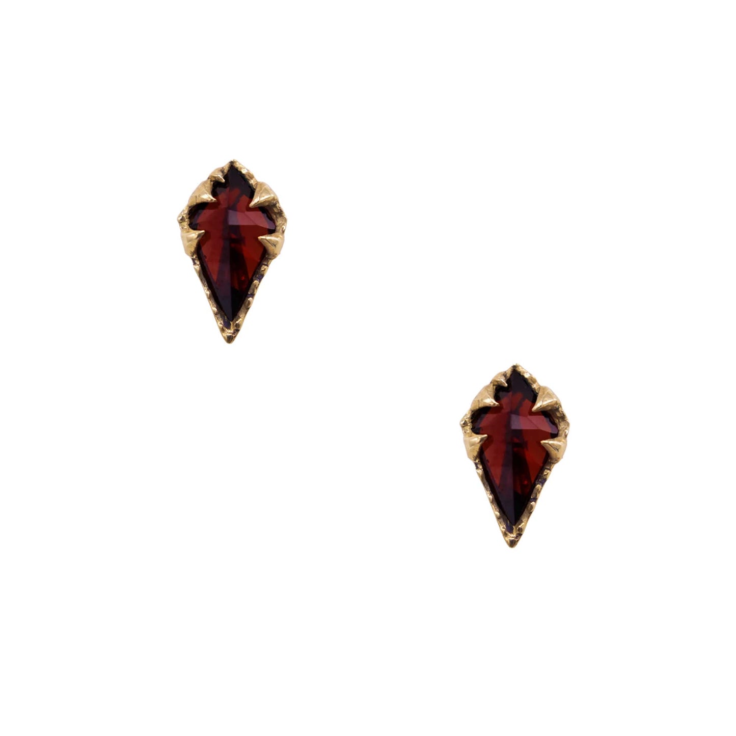 MYSTICAL DIAMOND-SHAPE STUDS, GARNET GOLD