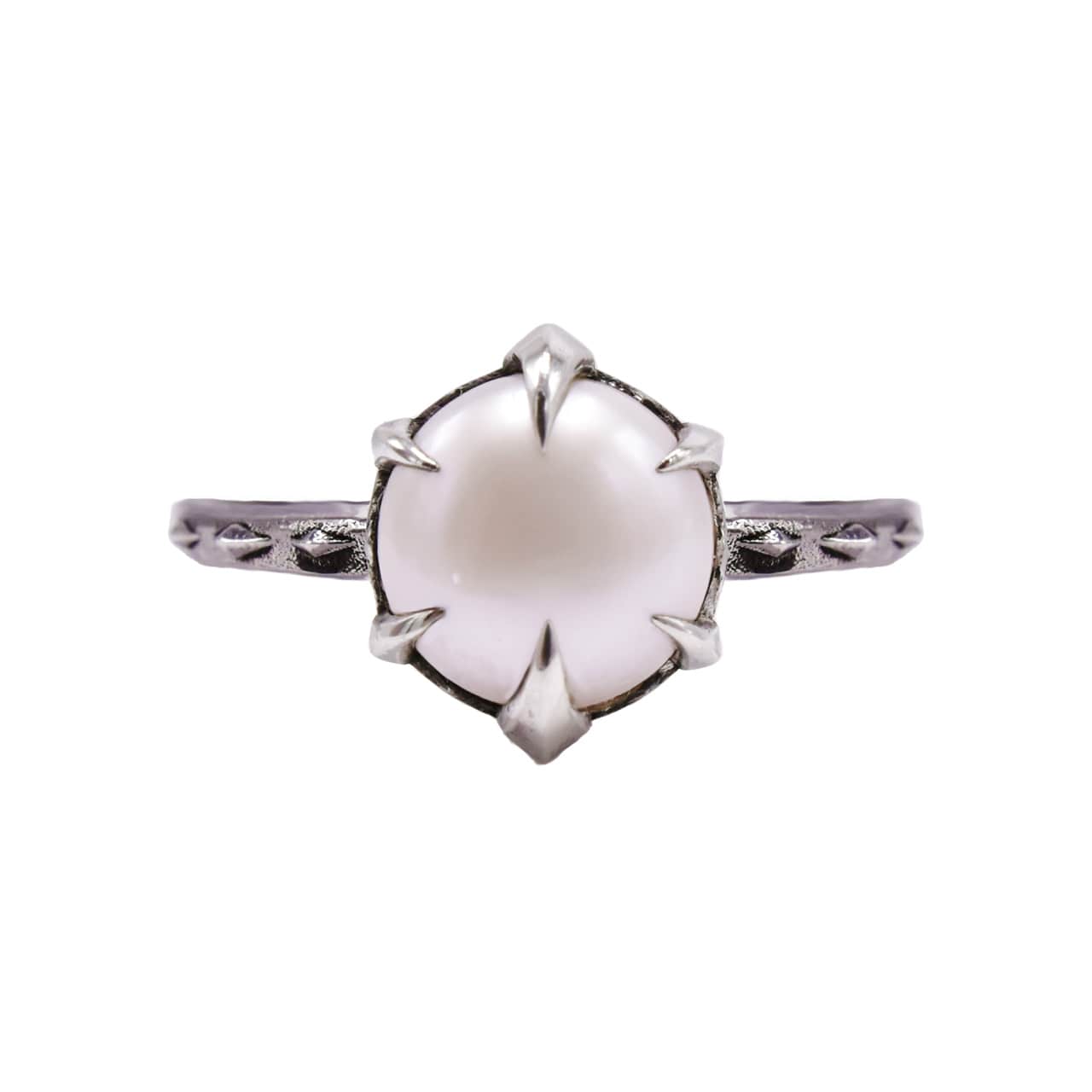 MYSTICAL CROWN SOLITAIRE, 8MM WHITE PEARL