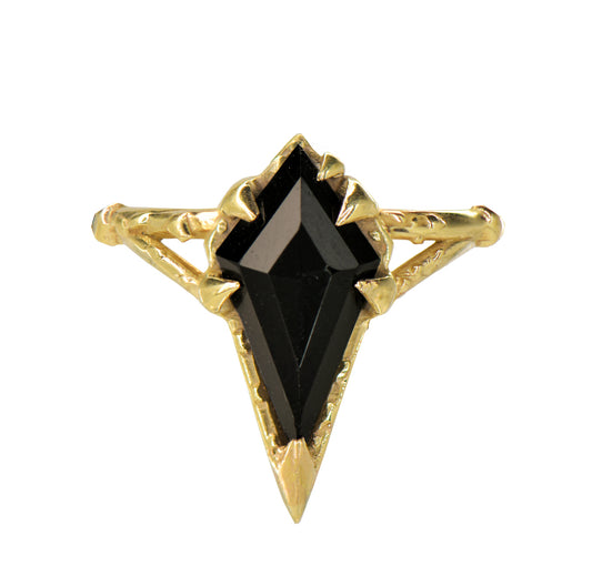 MYSTICAL DIAMOND-SHAPE SOLITAIRE, ONYX